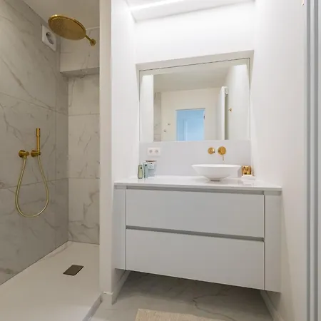 Beautiful With Direct Sea View Daire Middelkerke