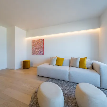 Beautiful With Direct Sea View